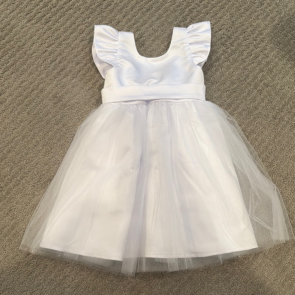Charming White Dress with Ruffled Sleeves